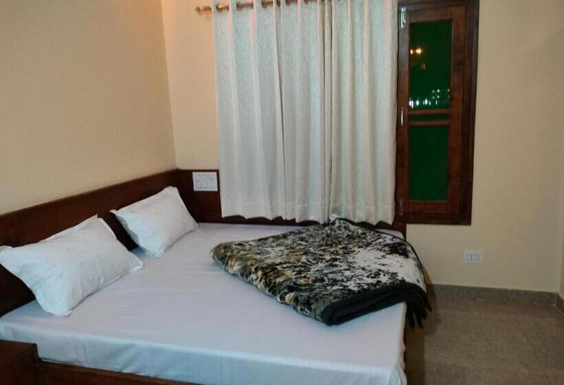 酒店 Splendour Food And Stay