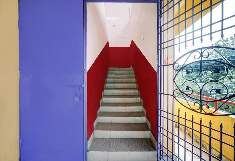 فندق Spot On Siri Balaji Freshup Rooms