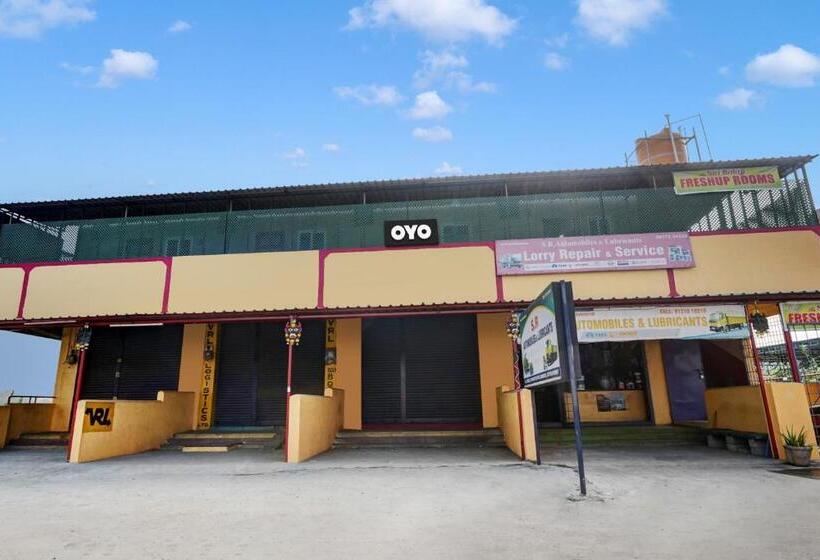 فندق Spot On Siri Balaji Freshup Rooms