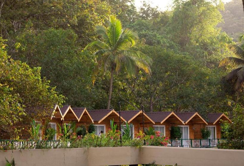 בית מלון כפרי Stone Wood Jungle Resort, Dandeli