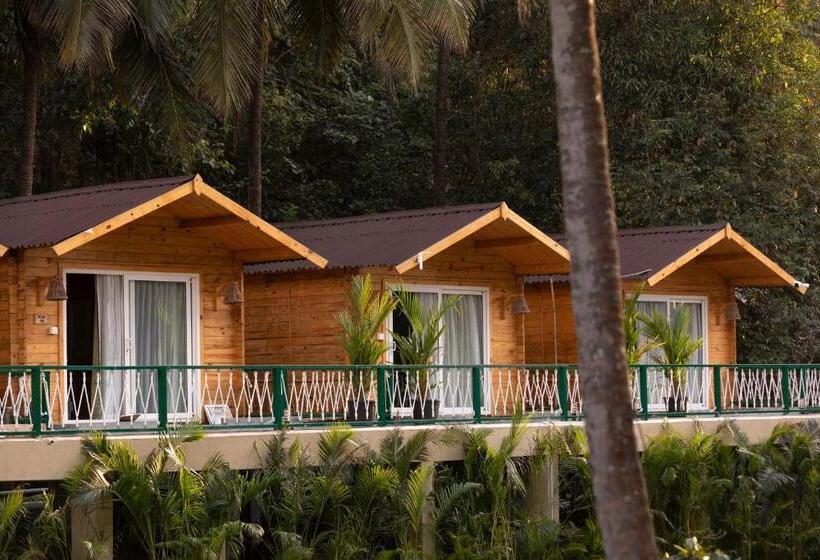 酒店 Stone Wood Jungle Resort, Dandeli