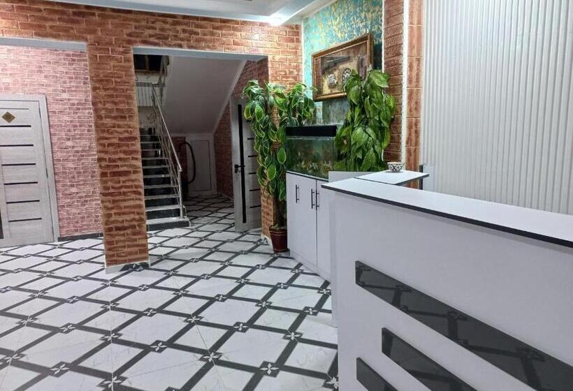 فندق Stork House