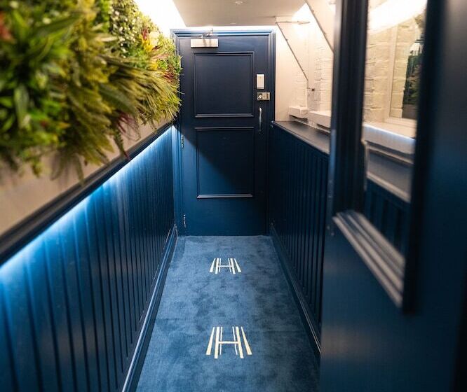 Отель The Hyde   At Dunning S Bar