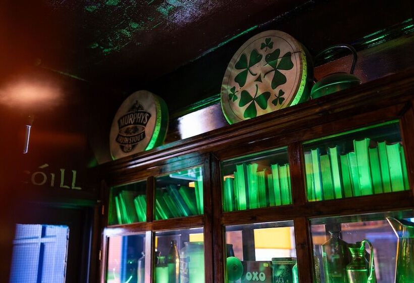 Отель The Hyde   At Dunning S Bar