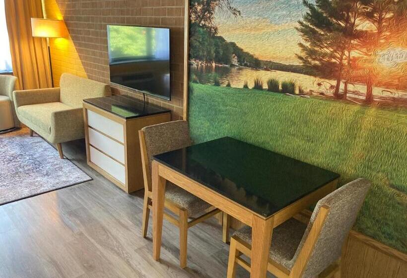 בית מלון כפרי The Lodge Luxury Resort At Lake Harmony