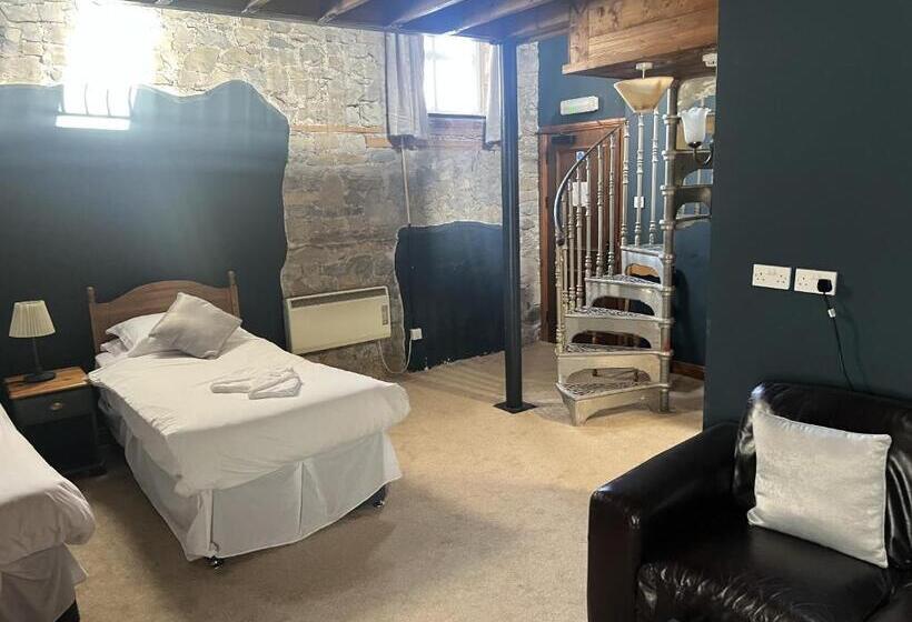 호텔 The White Lion