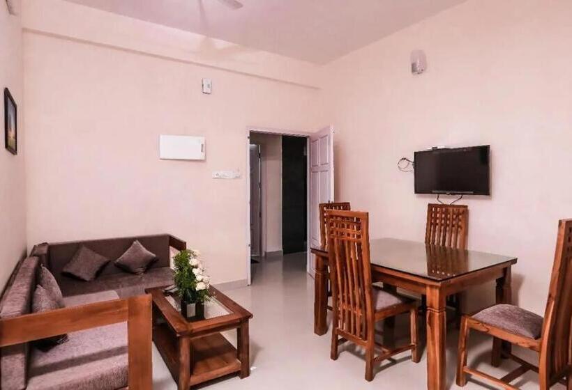 בית מלון כפרי Towersky Hill Resort Concern Of Pinky Holidays