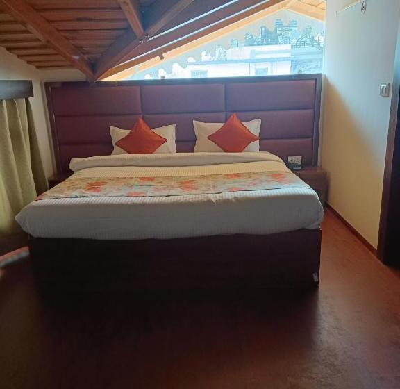 فندق Super Collection O Mall Road Nainital