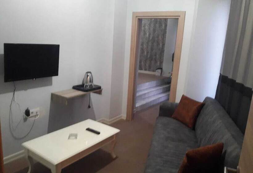 Last Point Süit Apart