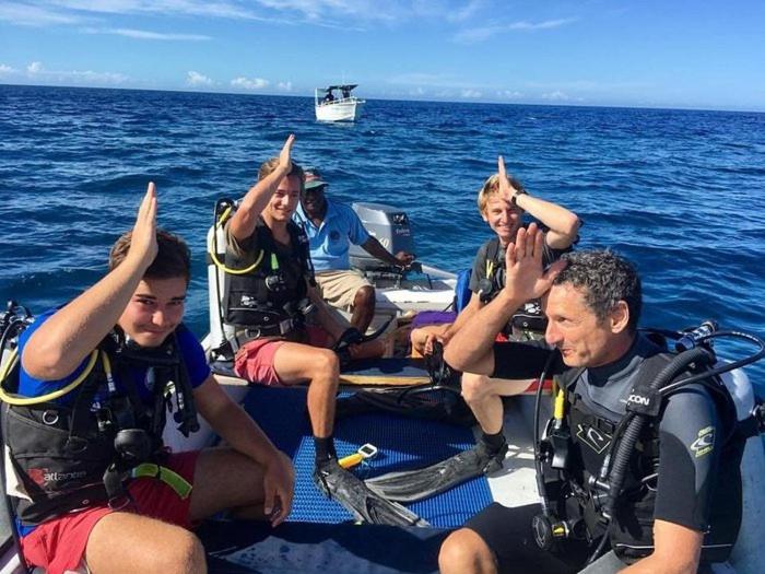 Mana Backpackers And Dive Resort