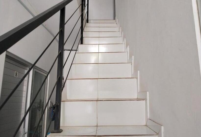 호텔 Mykost Palupuh Valley Syariah