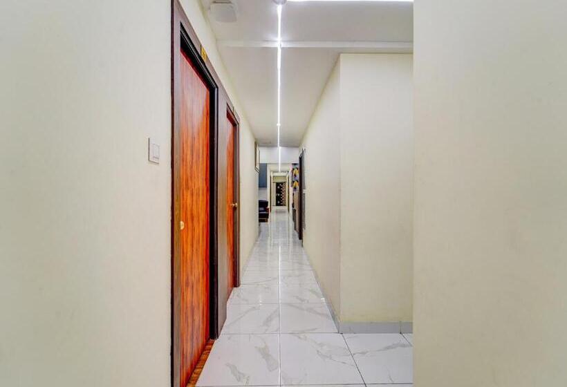 Oyo Flagship Hotel Sanva