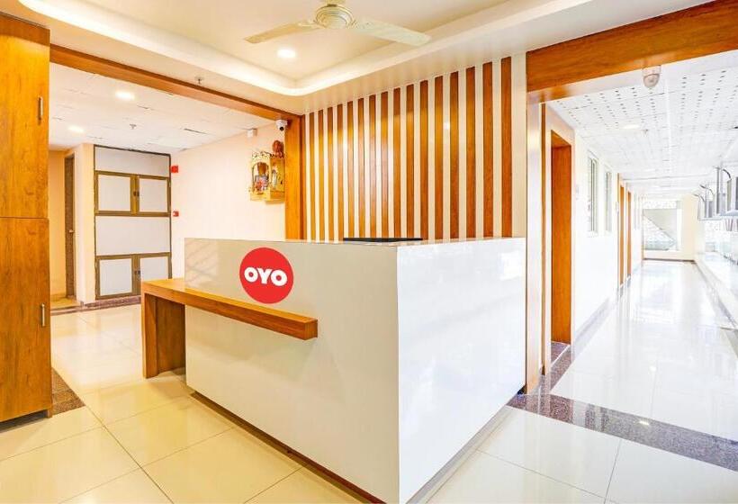 Oyo Hotel H K Villa