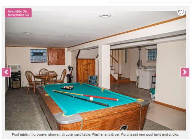 پانسیون 3 Bedroom, 2 Bathroom, Full Finished Basement Bungalow, Near Oaklawn