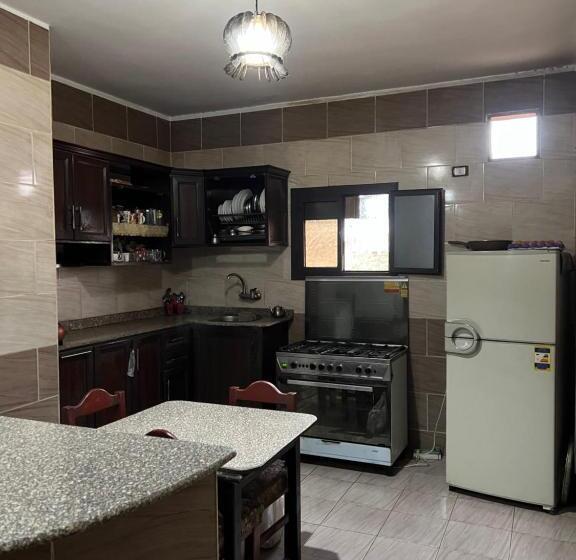 پانسیون Aoda Pyramids