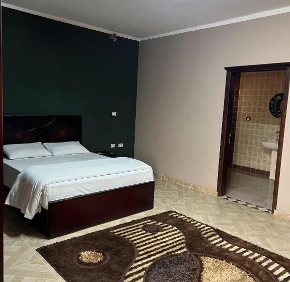 پانسیون Aoda Pyramids