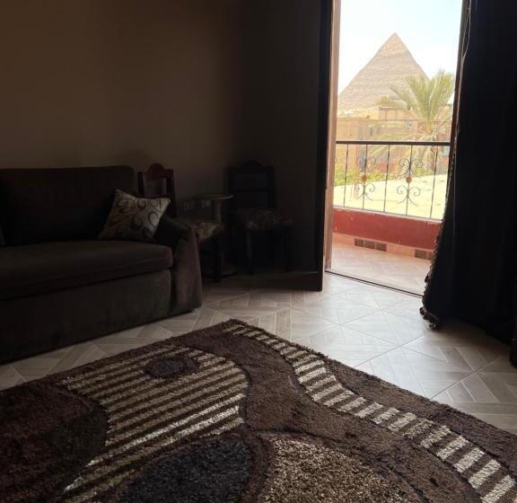 پانسیون Aoda Pyramids