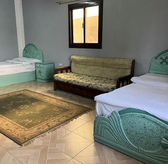 پانسیون Aoda Pyramids