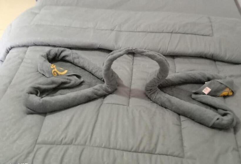 펜션 Bhelena Guest House