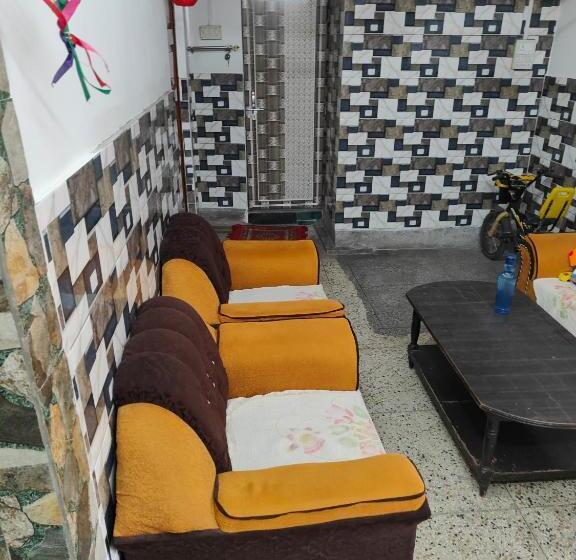 پانسیون Kashi Darsan