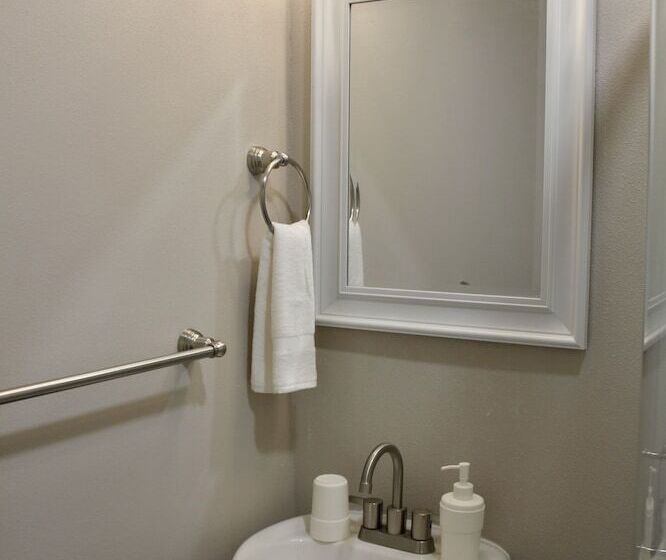 פנסיון Judkins Guesthouse