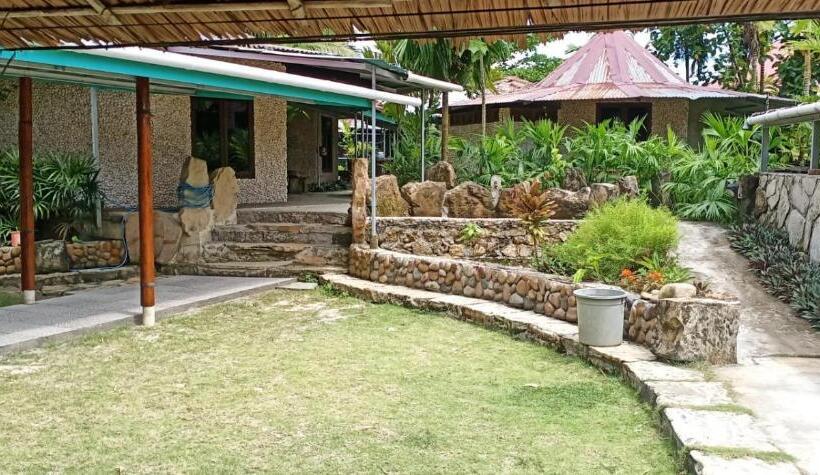 ペンション Kabunohi Sorake