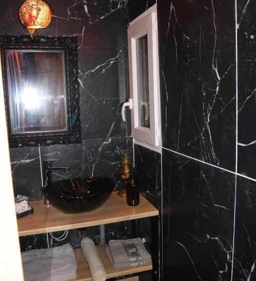 بنسيون La Cabane Magique D Hedwige   Adults Only