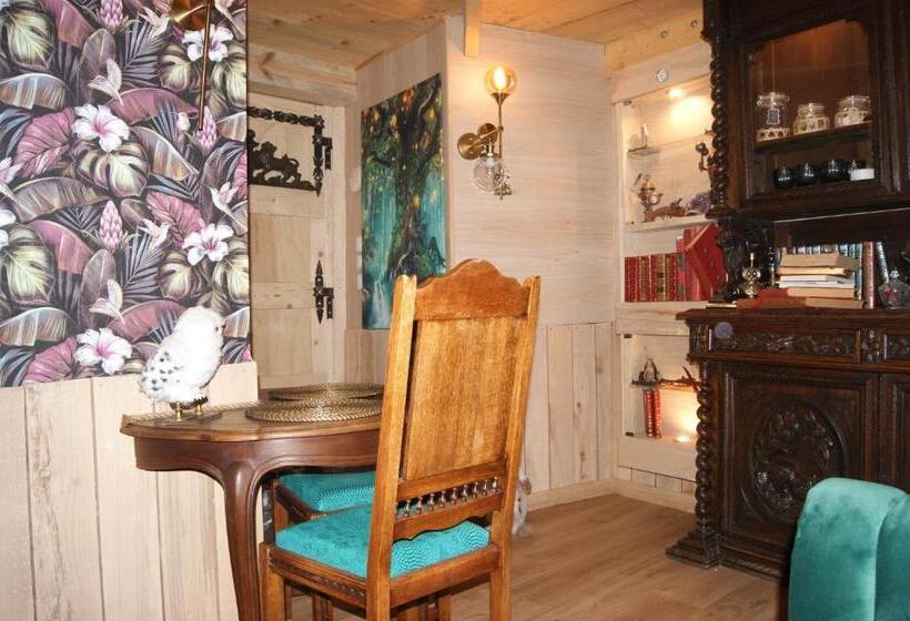 펜션 La Cabane Magique D Hedwige   Adults Only