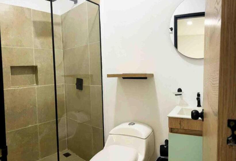 Пансион La Central Estudio Vip