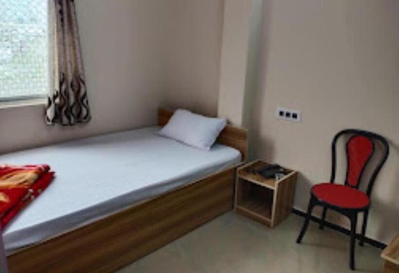 ペンション Loknath Guest House Tripura