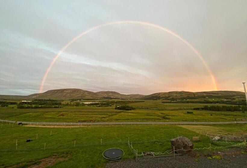 پانسیون Minna Mosfell Guesthouse