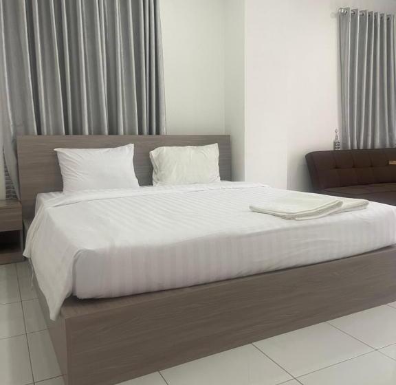 פנסיון Phnom Penh Grand House