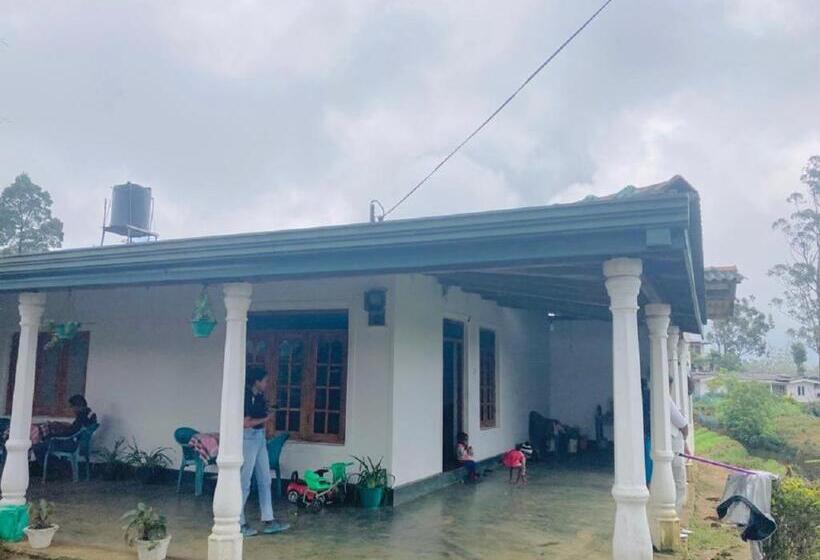 بنسيون Nisansala Guest