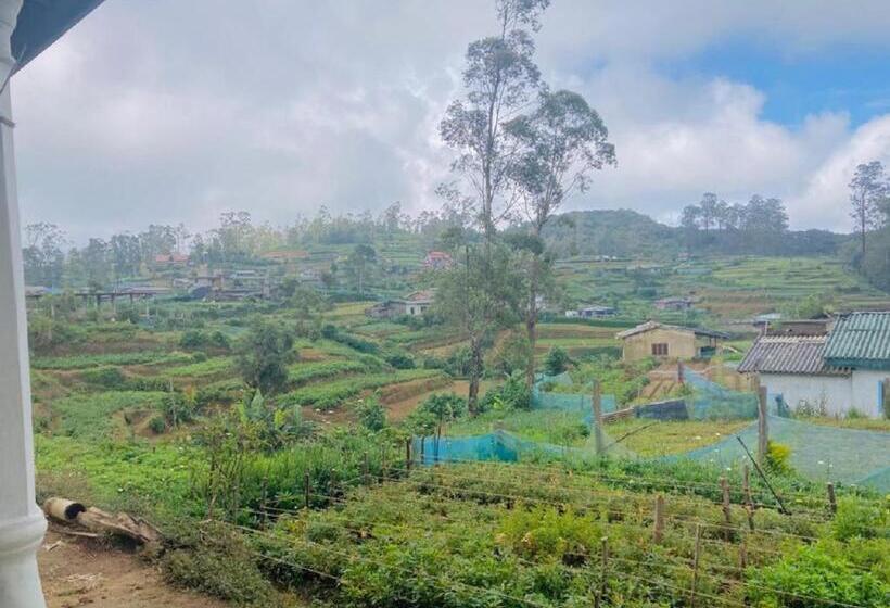 بنسيون Nisansala Guest