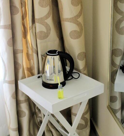 פנסיון Njomsguesthouse