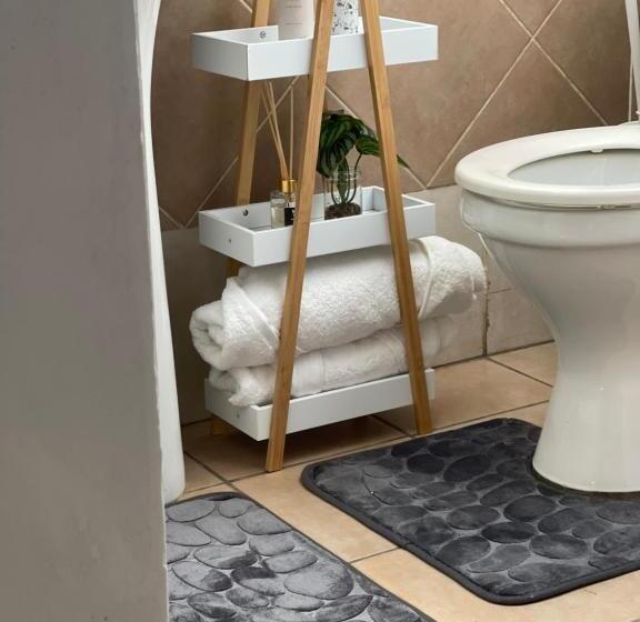 פנסיון Ntsane’ S Exquisite Homes