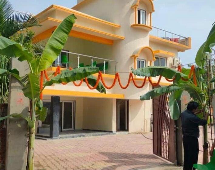 פנסיון Oak Villa