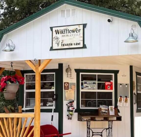 פנסיון Ponderosa Guest Suite