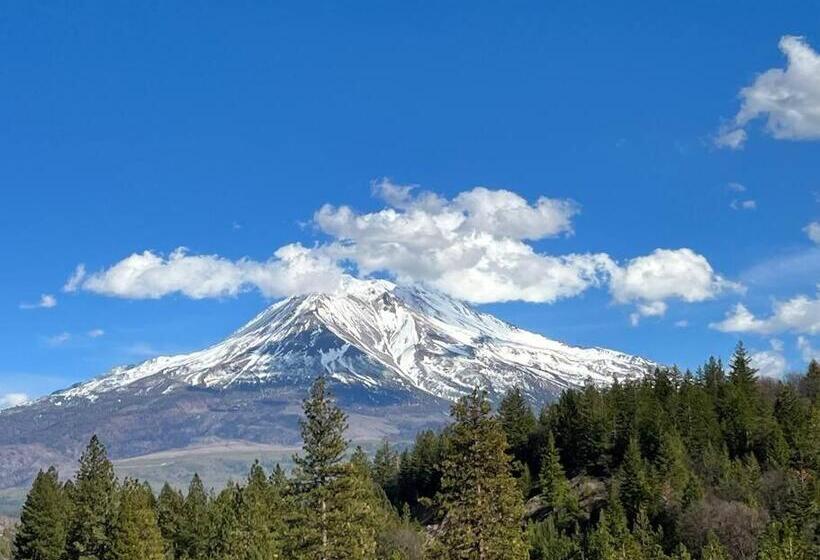 פנסיון Ponderosa Guest Suite