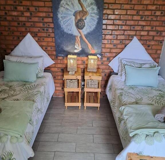 פנסיון Rus En Rose Gastehuis