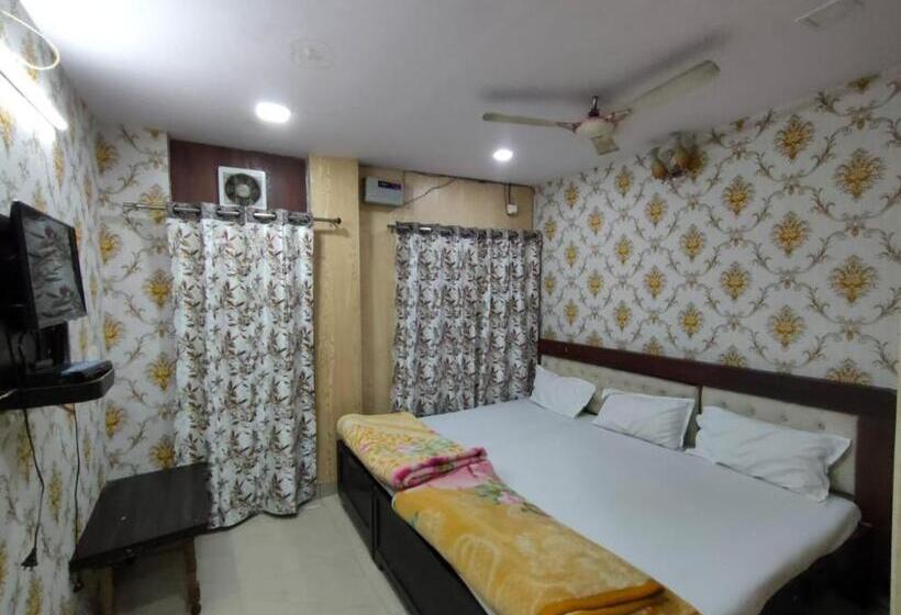 پانسیون Shree Kashi Guest House, Varanasi Near Temple 200 Meter