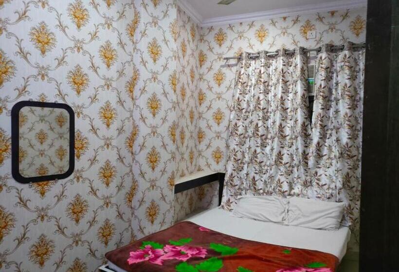 پانسیون Shree Kashi Guest House, Varanasi Near Temple 200 Meter
