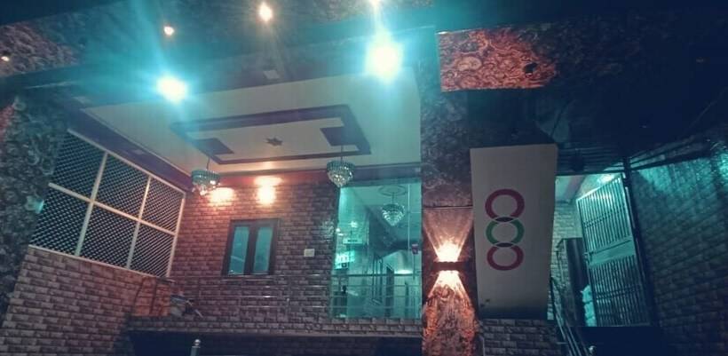 Пансион Shri Laddu Gopal Guest House