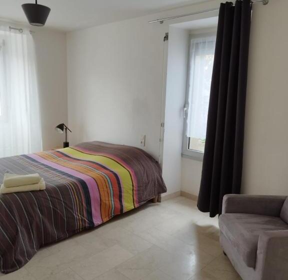 بنسيون A La Ferme Moderne   Campagne Rennaise