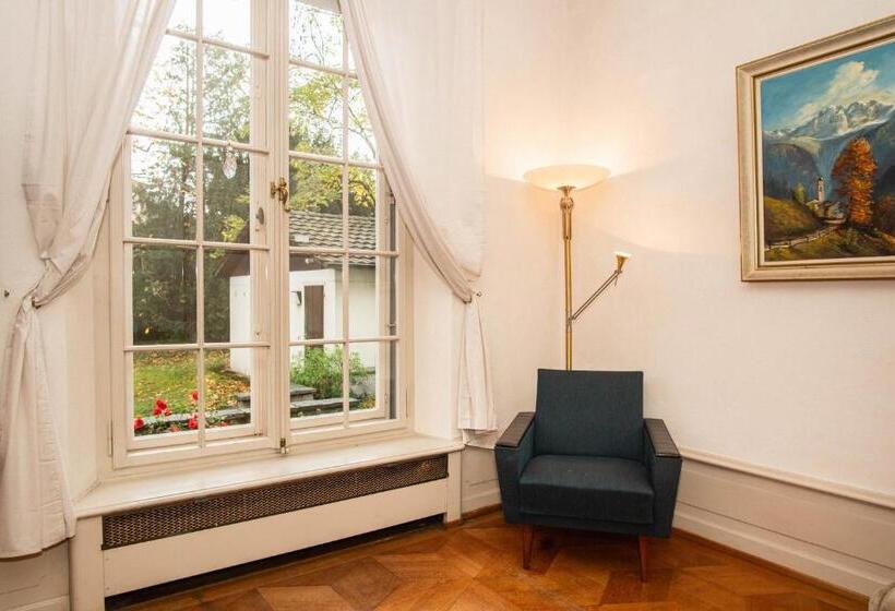 بنسيون Two Bedrooms In Villa In The Heart Of Basel