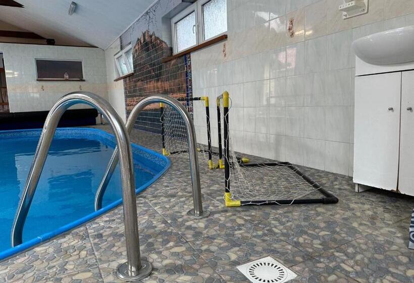 פנסיון Zamagurský Dom