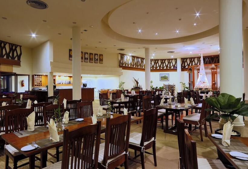 Pod Village By Independence Hotels