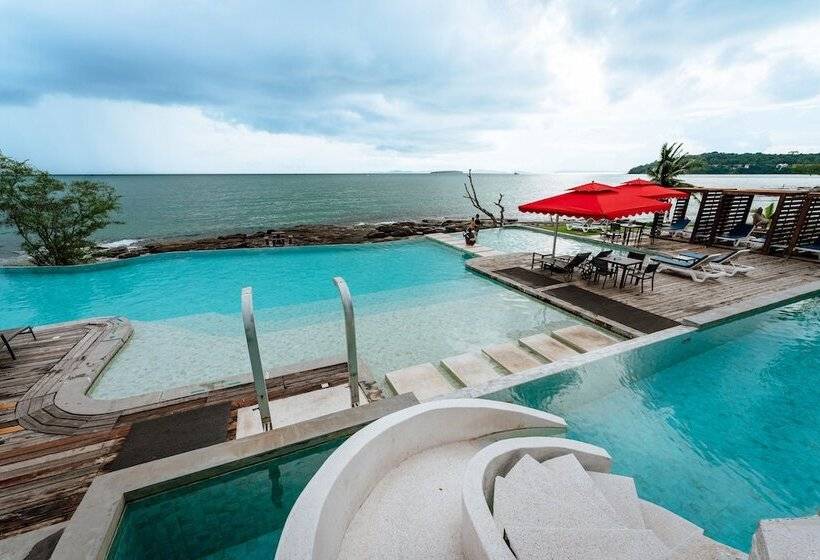 Pod Village By Independence Hotels