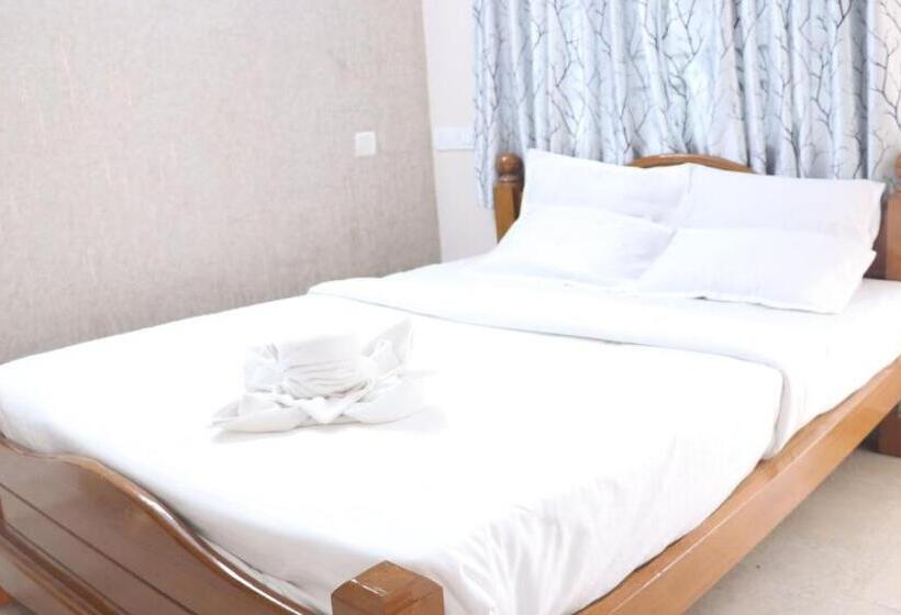 Pradee Queen Resorts