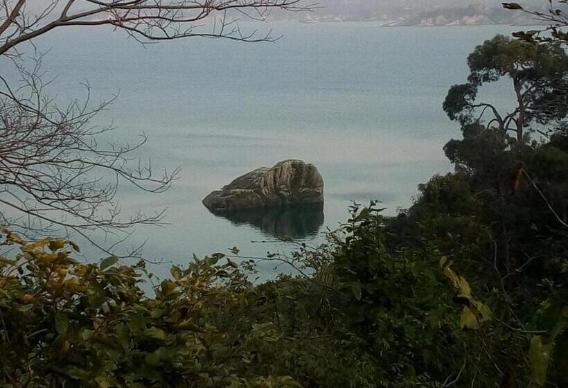 منتجع Campong Nature Retreat